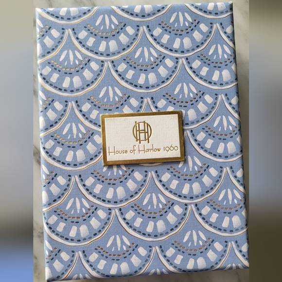 House of Harlow 1960 Gold and Pink Heart Charm Bracelet - Picture 4 of 4